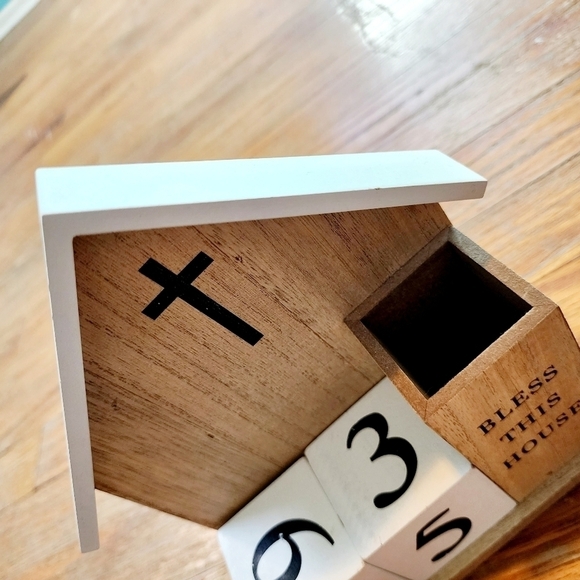 Bless This House Art Deco Wooden Desktop Blocks Calendar Inspirational Holiday - Picture 3 of 7